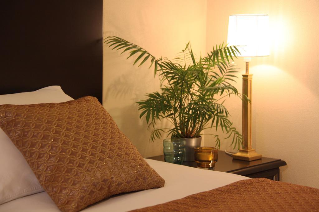 דנייפרופטרובסק Hotel Business Apartments חדר תמונה